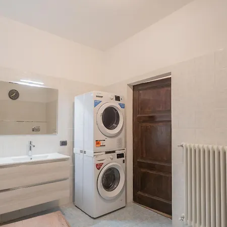 Clara Parking,wifi,jacuzzi On בית נופש