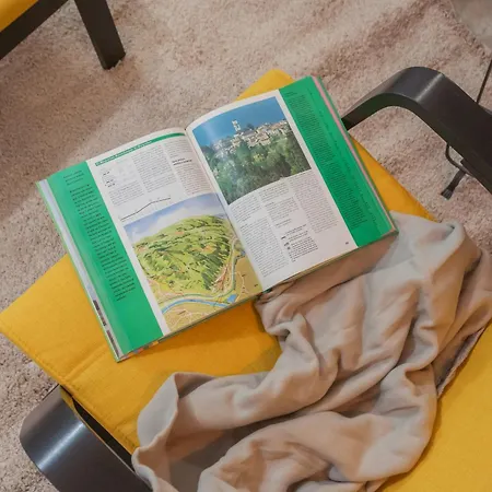 Clara Parking,wifi,jacuzzi On בית נופש טורנו