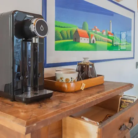 Clara Parking,wifi,jacuzzi On בית נופש טורנו