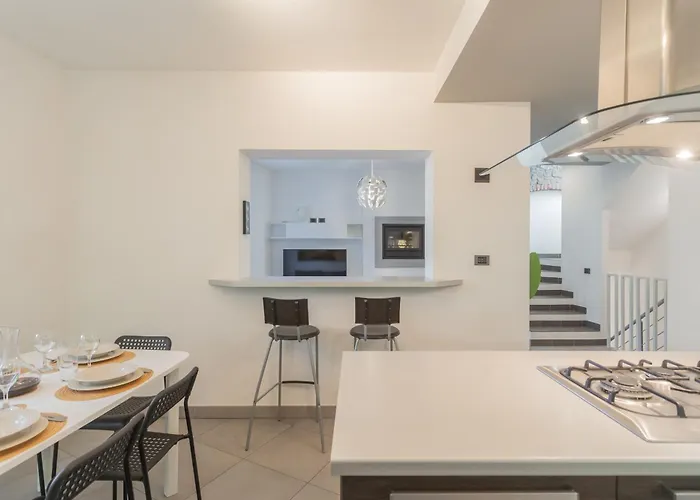 Clara Parking,wifi,jacuzzi On Tatil Evi *