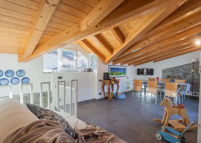 Tatil Evi Clara Parking,wifi,jacuzzi On Torno