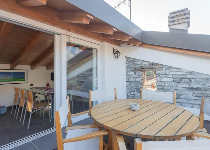 Tatil Evi Clara Parking,wifi,jacuzzi On Torno